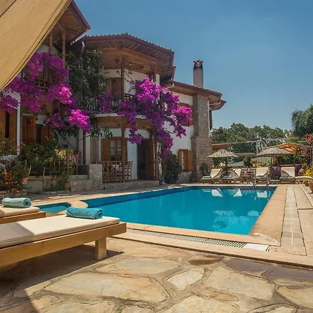 Vali Apartmanhotel Akyaka