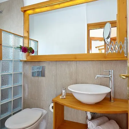 Ξενοδοχείο με διαμερίσματα Vali Akyaka (Mugla)