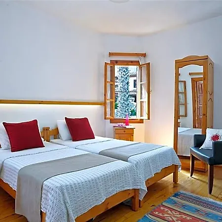 Aparthotel Vali 4*