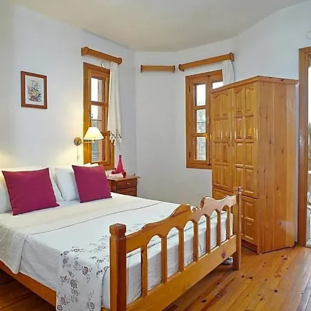 Aparthotel Vali